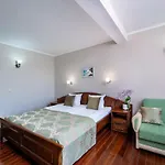 Hotel Izvora 3*