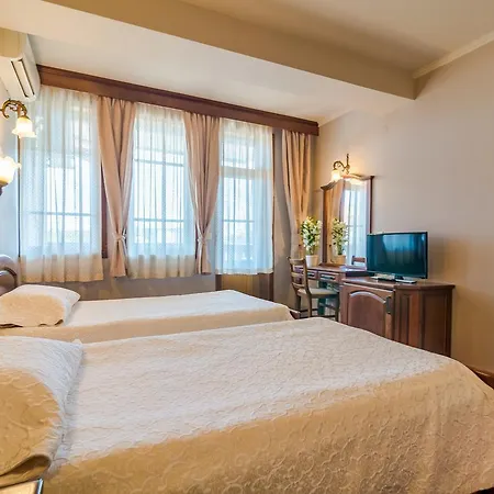Hotel Izvora 3*